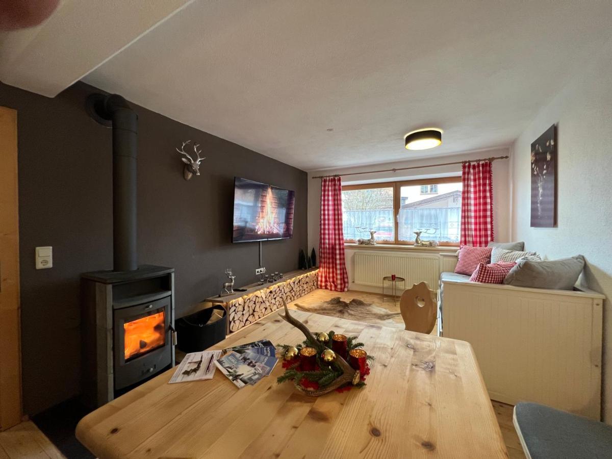 Ferienwohnung Steinbock Terrasse, Gartensauna, Garten, Grillplatz Stumm Exteriér fotografie
