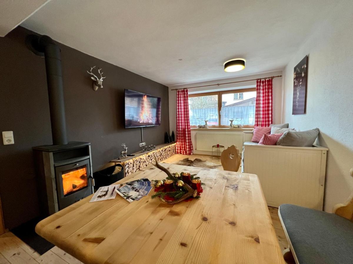 Ferienwohnung Steinbock Terrasse, Gartensauna, Garten, Grillplatz Stumm Exteriér fotografie